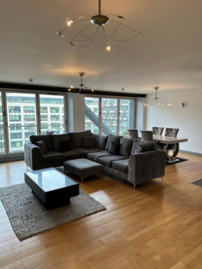 Spinning fields Luxury Apartment